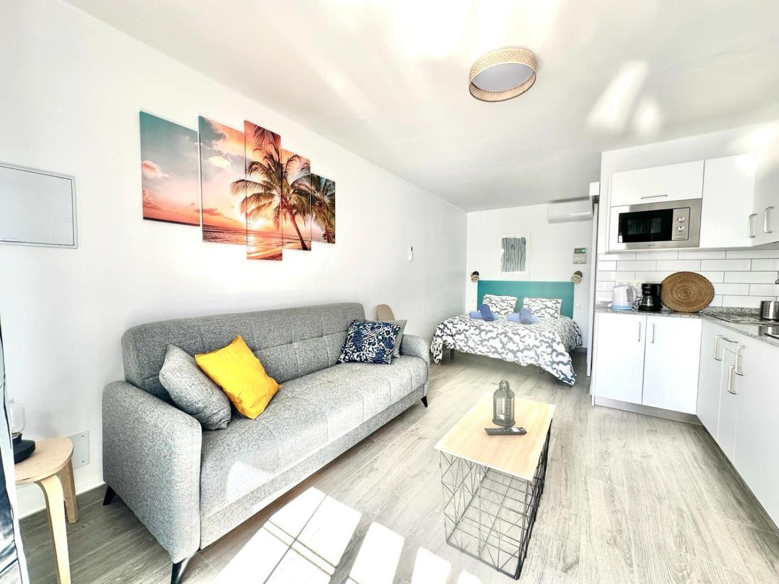 Luxury Suite Salitre Puerto Carmen Beach بويرتو ذيل كارمين المظهر الخارجي الصورة